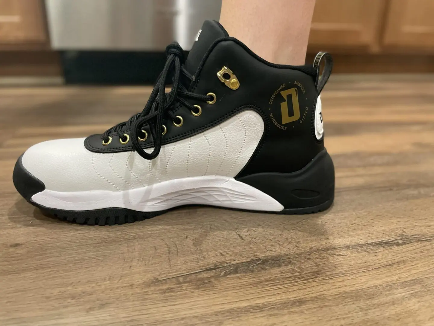 D.A.N.G. Apparel Game Changer black and white shoes